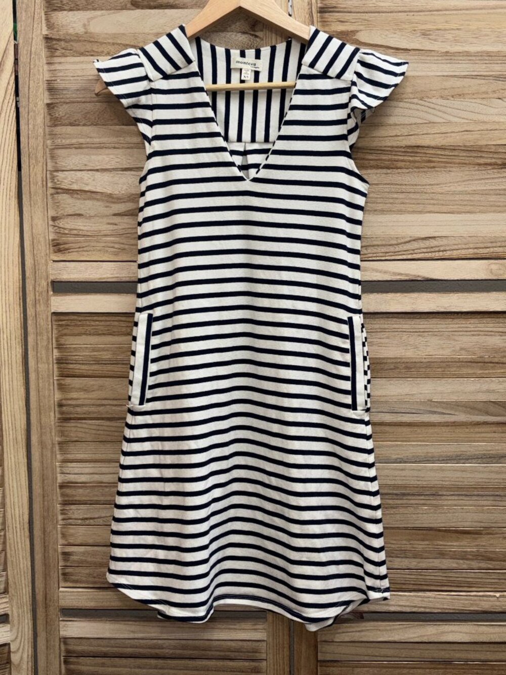 Monteau Womens XS White Navy Striped Flutter Sleeve Shift Dress with Pockets